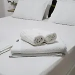 The Hill Hotel Sarandë