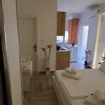 The Hill Hotel Sarandë