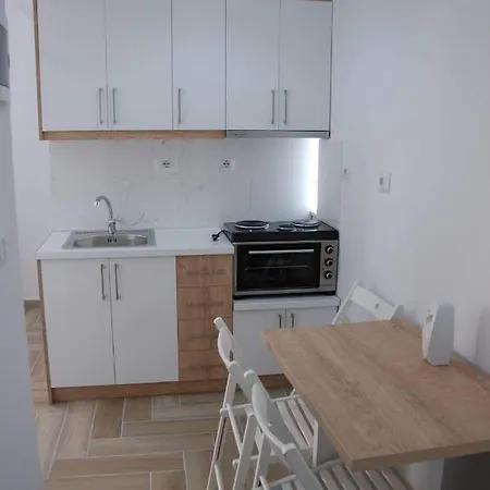 Ξενοδοχείο The Hill 5*