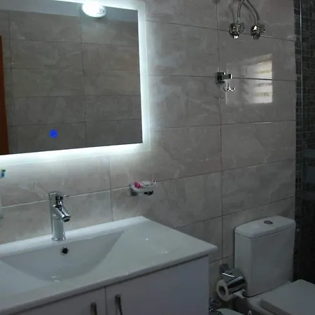 The Hill 5* Sarandë