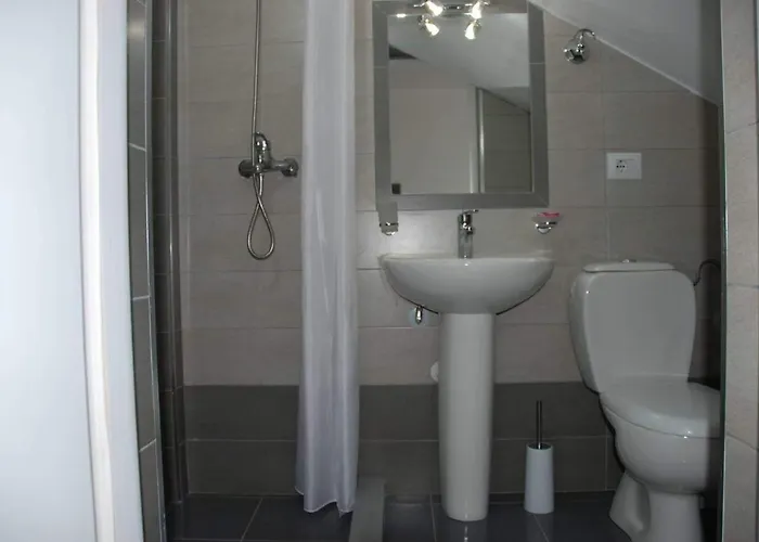 Hotel The Hill 5*