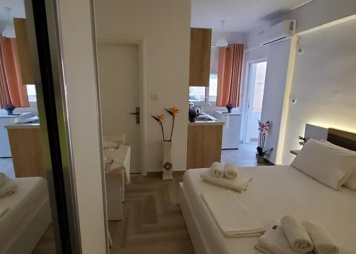 The Hill Hotel Saranda
